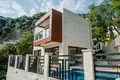 4 bedroom Villa 285 m² Katun Rezevici, Montenegro