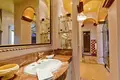 7 bedroom house 1 592 m² Marbella, Spain