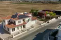 villa de 5 dormitorios 380 m² Kiti, Chipre