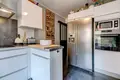 3 bedroom apartment 90 m² Clans, France