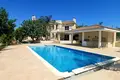 Villa 4 chambres 450 m² Paramytha, Chypre