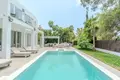 4 bedroom house 267 m² San Pedro Alcantara, Spain