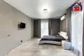 Ferienhaus 339 m² Smilavicki sielski Saviet, Belarus