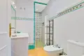 4 bedroom house 300 m² Dos Hermanas, Spain