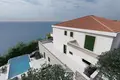 Villa 329 m² Grad Omis, Croatia