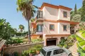 Haus 4 Schlafzimmer 428 m² Dos Hermanas, Spanien