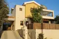 Villa de 4 dormitorios  en Konia, Chipre