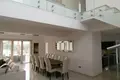 Maison 5 chambres 335 m² Paralímni, Chypre