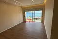 Квартира 3 комнаты 87 м² Влёра, Албания