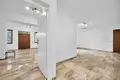 Дом 6 комнат 235 м² в Варшаве, Польша