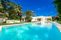 villa de 5 dormitorios 731 m² Marbella, Španjolska