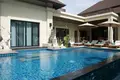 Villa de tres dormitorios 305 m² Rawai, Tailandia
