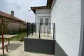2 bedroom bungalow 100 m² Malina, Bulgaria