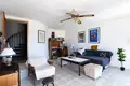 Haus 2 Schlafzimmer  Dobra Voda, Montenegro