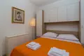 Villa de tres dormitorios 65 m² Grad Trogir, Croacia