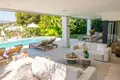 6 bedroom house 665 m² Artola, Spain