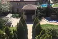 Haus 5 zimmer 400 m² Lymanka, Ukraine