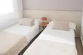 2 bedroom apartment 76 m² Entrenaranjos, Spain