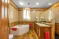 6-Schlafzimmer-Villa 728 m² Torrevieja, Spanien