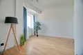 Mieszkanie 3 pokoi 70 m² Warszawa, Polska