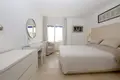 Mieszkanie 2 pokoi 102 m² Dos Hermanas, Hiszpania