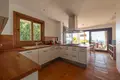 5-Schlafzimmer-Villa 757 m² Finestrat, Spanien