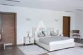 villa de 5 dormitorios  Tivat, Montenegro