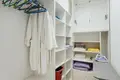 Квартира 1 комната 66 м² Доброта, Черногория