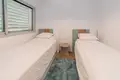 Квартира 2 спальни 80 м² Дос-Эрманас, Испания