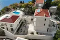 3 bedroom villa 270 m² Budva, Montenegro