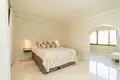Mieszkanie 3 pokoi 181 m² Estepona, Hiszpania