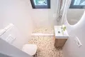 4 bedroom house 168 m² Dos Hermanas, Spain