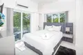 Кондо 2 спальни 6 667 м² West Bay, Гондурас