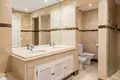 2 bedroom apartment 154 m² San Pedro Alcantara, Spain