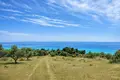 Land 12 500 m² Neos Marmaras, Greece