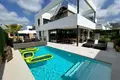 4-Schlafzimmer-Villa 333 m² Finestrat, Spanien