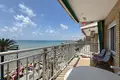 Mieszkanie 3 pokoi 133 m² Torrevieja, Hiszpania