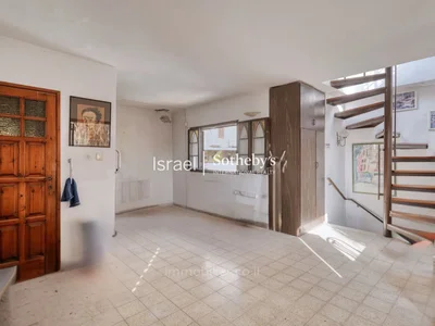 Quartier résidentiel Maison de ville unique avec vue sur mer, nichée dans les ruelles du vieux jaffa