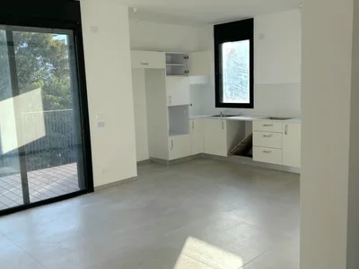 Residential quarter A vendre appartement 3 pieces neuf avec balcon et parking