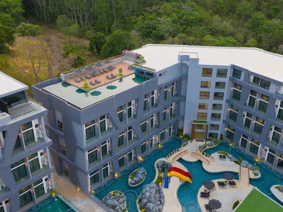 Wohnanlage Utopia Nai Harn Loft