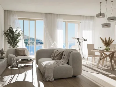 Immeuble with a sea view 200m from Bečići beach