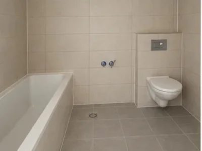 Quartier résidentiel Magnifique rez de jardin, immeuble boutique à kiryat yovel