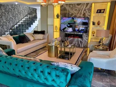 Willa Stylowa willa 4+1 z luksusowymi meblami i widokiem na morze.