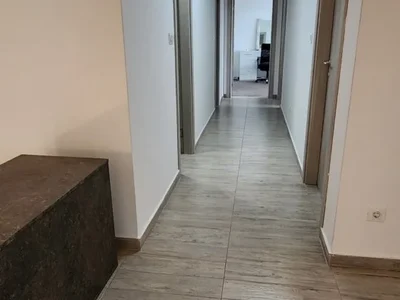 Barrio residencial Za izdavanje dupleks stan od 160m2 – Stari Aerodrom, Bulevar Josipa Broza