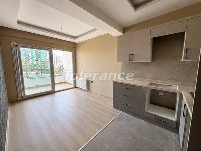 Complexe résidentiel Appartements 1+1 prêts à emménager à Mezitli, Mersin dans un complexe avec piscine et infrastructures