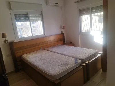 Жилой квартал Appartement de 35 pieces a kiryat moshe balcon soucca potentiel