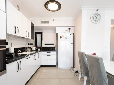 Quartier résidentiel Appartement 3 pièces lumineux au centre de netanya