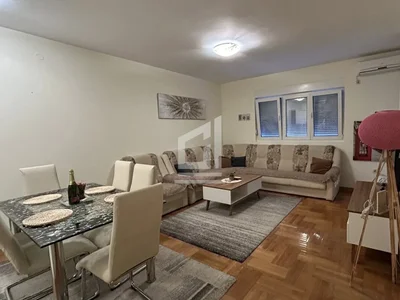 Wohnviertel Stan 51 m² na Prodaju – Tuški Put, Podgorica