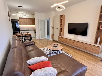 Wohnviertel Stan 49 m² na Izdavanje – Central Point, Podgorica