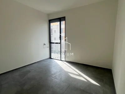 Quartier résidentiel Un appartement récemment construit, idéalement situé, à quelques pas de la plage et du centre-ville dynamique de tel aviv.